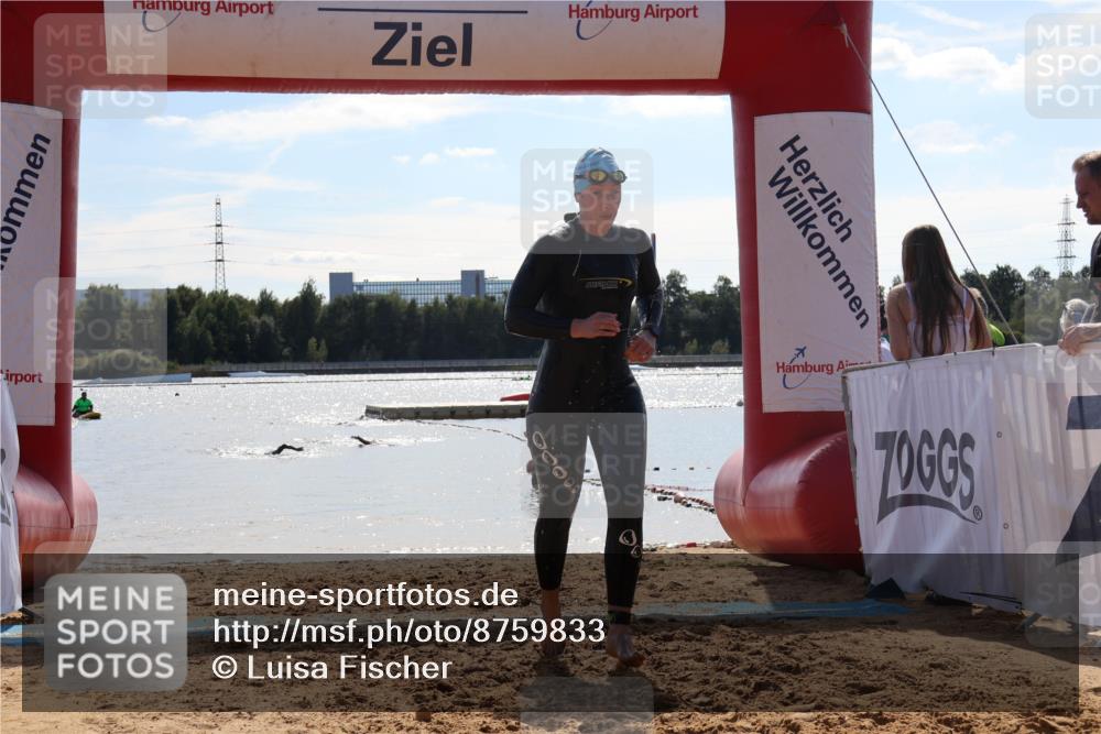 07.09.2025 - 19. Norderstedt Triathlon Luisa Fischer http://msf.ph/oto/8759833 07.09.2025 14:11:34 Schwimmen 450 meine-sportfotos.de