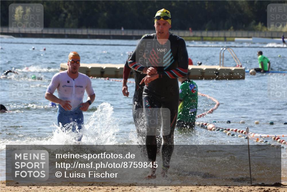 07.09.2025 - 19. Norderstedt Triathlon Luisa Fischer http://msf.ph/oto/8759845 07.09.2025 12:06:00 Schwimmen 174, 713, 816 meine-sportfotos.de