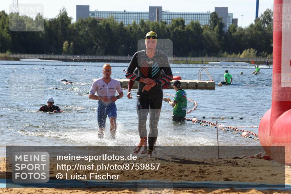 07.09.2025 - 19. Norderstedt Triathlon Luisa Fischer http://msf.ph/oto/8759857 07.09.2025 12:06:01 Schwimmen 174, 713, 816 meine-sportfotos.de