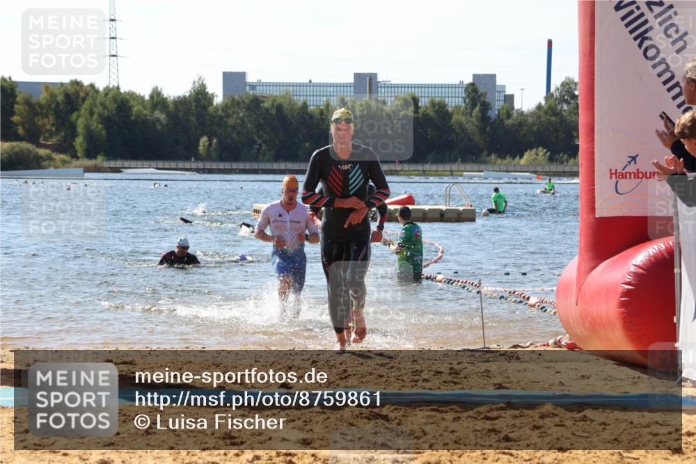 07.09.2025 - 19. Norderstedt Triathlon Luisa Fischer http://msf.ph/oto/8759861 07.09.2025 12:06:01 Schwimmen 174, 713, 816 meine-sportfotos.de