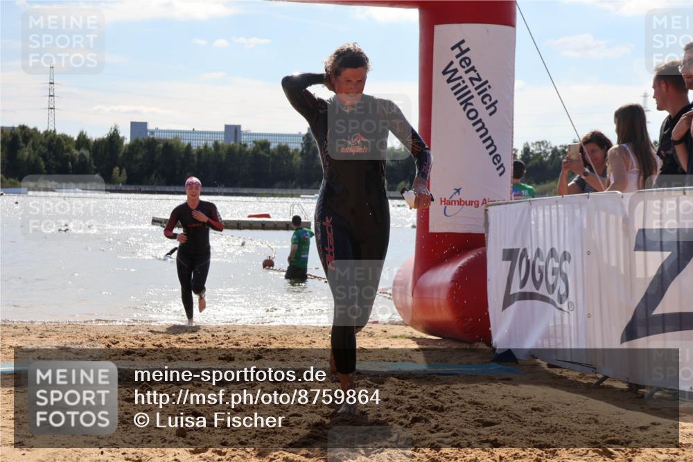 07.09.2025 - 19. Norderstedt Triathlon Luisa Fischer http://msf.ph/oto/8759864 07.09.2025 14:11:56 Schwimmen 379, 474 meine-sportfotos.de