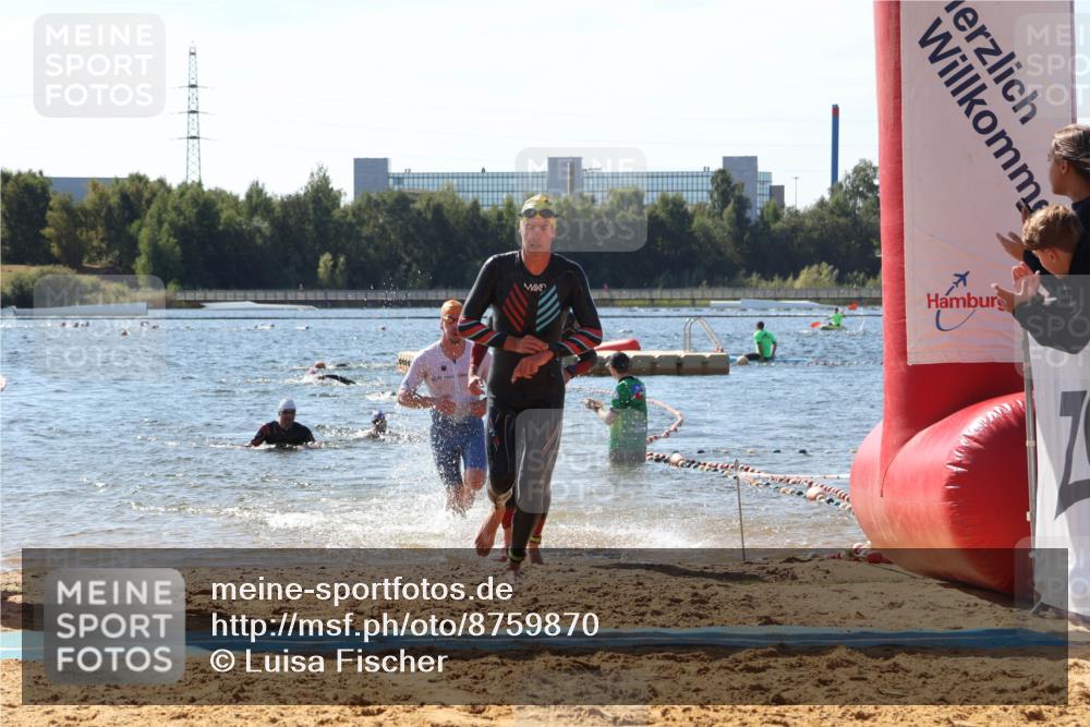 07.09.2025 - 19. Norderstedt Triathlon Luisa Fischer http://msf.ph/oto/8759870 07.09.2025 12:06:01 Schwimmen 174, 713, 816 meine-sportfotos.de