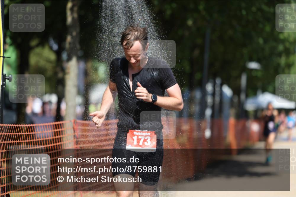 07.09.2025 - 19. Norderstedt Triathlon Michael Strokosch http://msf.ph/oto/8759881 07.09.2025 13:15:15 Laufen 173, 346 meine-sportfotos.de