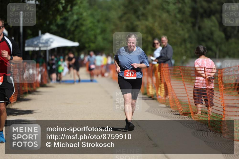 07.09.2025 - 19. Norderstedt Triathlon Michael Strokosch http://msf.ph/oto/8759910 07.09.2025 12:53:01 Laufen 217, 786, 1297 meine-sportfotos.de