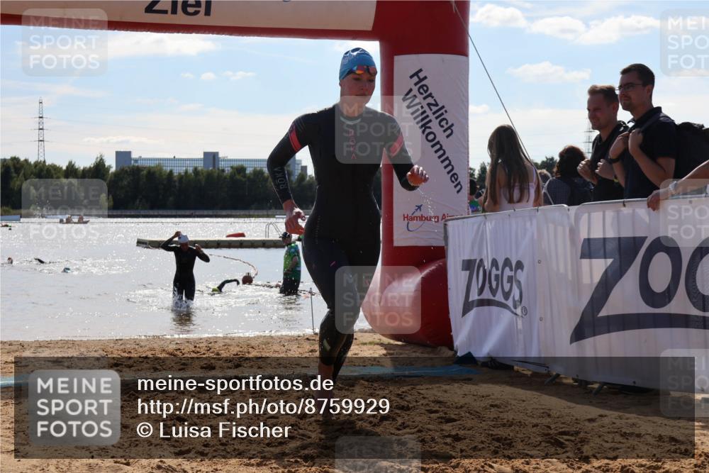 07.09.2025 - 19. Norderstedt Triathlon Luisa Fischer http://msf.ph/oto/8759929 07.09.2025 14:12:12 Schwimmen 469, 472 meine-sportfotos.de