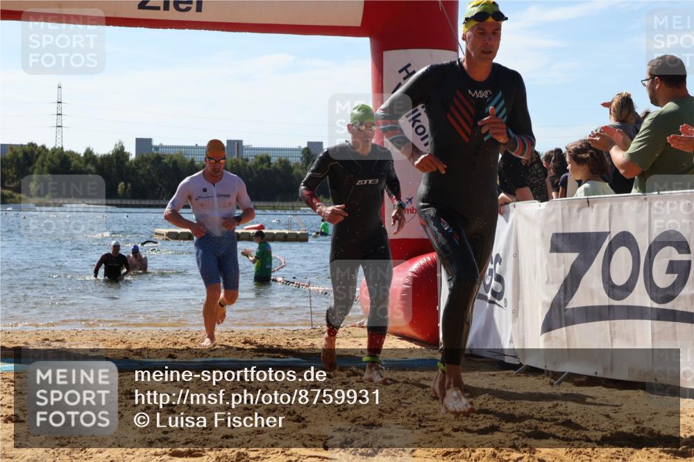 07.09.2025 - 19. Norderstedt Triathlon Luisa Fischer http://msf.ph/oto/8759931 07.09.2025 12:06:04 Schwimmen 174, 713, 816 meine-sportfotos.de