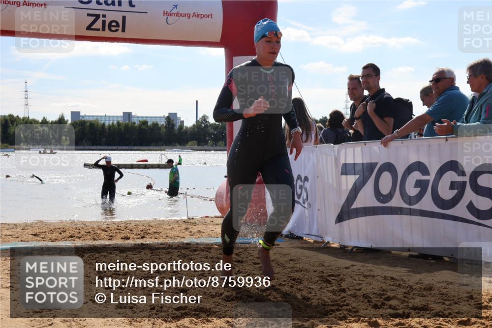 07.09.2025 - 19. Norderstedt Triathlon Luisa Fischer http://msf.ph/oto/8759936 07.09.2025 14:12:12 Schwimmen 469, 472 meine-sportfotos.de
