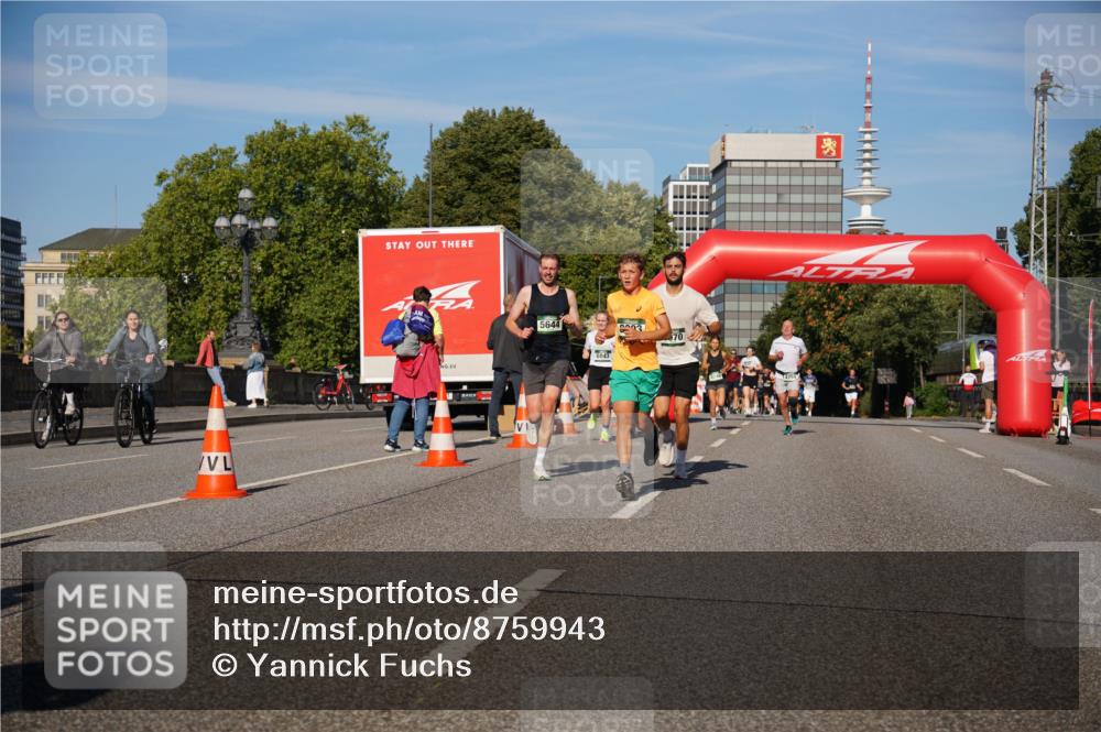 07.09.2025 - BARMER Alsterlauf Yannick Fuchs http://msf.ph/oto/8759943 07.09.2025 09:39:52 Laufen 5644, 6043, 03 meine-sportfotos.de