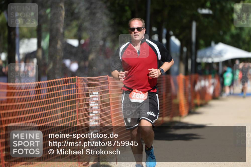07.09.2025 - 19. Norderstedt Triathlon Michael Strokosch http://msf.ph/oto/8759945 07.09.2025 12:53:02 Laufen 217, 786 meine-sportfotos.de