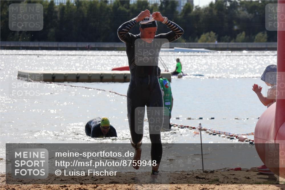 07.09.2025 - 19. Norderstedt Triathlon Luisa Fischer http://msf.ph/oto/8759948 07.09.2025 14:12:15 Schwimmen 469, 472 meine-sportfotos.de