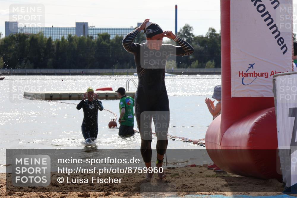 07.09.2025 - 19. Norderstedt Triathlon Luisa Fischer http://msf.ph/oto/8759960 07.09.2025 14:12:16 Schwimmen 469, 472 meine-sportfotos.de