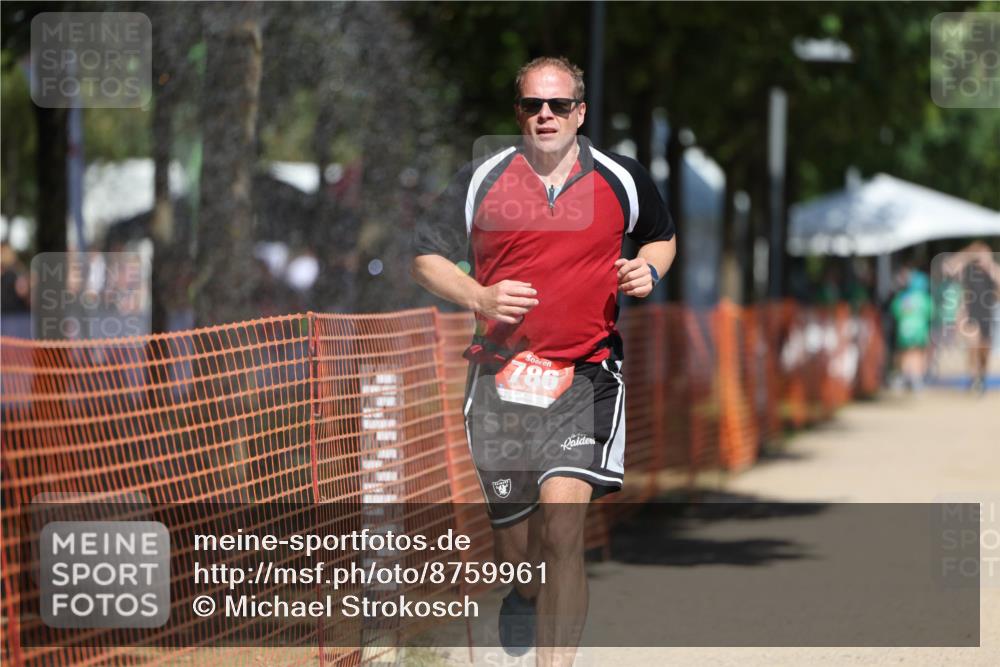 07.09.2025 - 19. Norderstedt Triathlon Michael Strokosch http://msf.ph/oto/8759961 07.09.2025 12:53:03 Laufen 217, 786 meine-sportfotos.de