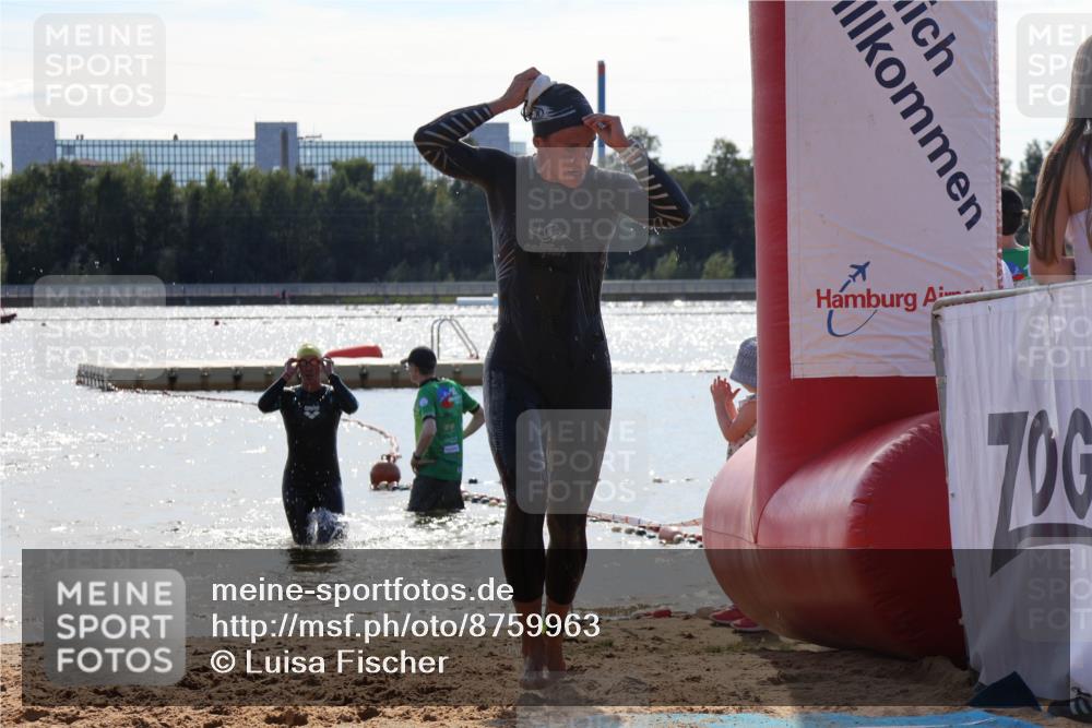 07.09.2025 - 19. Norderstedt Triathlon Luisa Fischer http://msf.ph/oto/8759963 07.09.2025 14:12:17 Schwimmen 469, 472, 475 meine-sportfotos.de