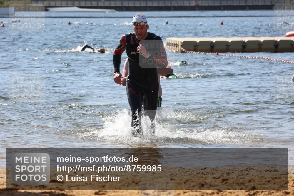 07.09.2025 - 19. Norderstedt Triathlon Luisa Fischer http://msf.ph/oto/8759985 07.09.2025 12:06:10 Schwimmen 174, 250, 713, 816 meine-sportfotos.de