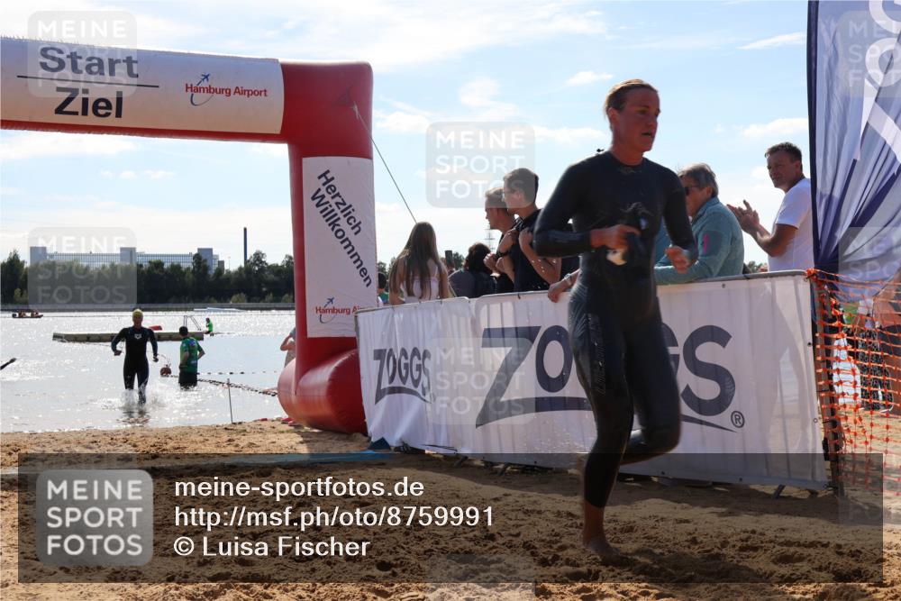 07.09.2025 - 19. Norderstedt Triathlon Luisa Fischer http://msf.ph/oto/8759991 07.09.2025 14:12:19 Schwimmen 469, 472, 475 meine-sportfotos.de
