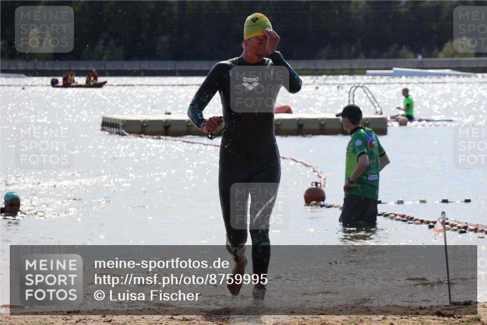 07.09.2025 - 19. Norderstedt Triathlon Luisa Fischer http://msf.ph/oto/8759995 07.09.2025 14:12:21 Schwimmen 469, 472, 475 meine-sportfotos.de