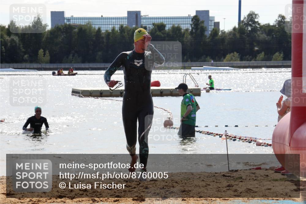 07.09.2025 - 19. Norderstedt Triathlon Luisa Fischer http://msf.ph/oto/8760005 07.09.2025 14:12:22 Schwimmen 469, 472, 475 meine-sportfotos.de