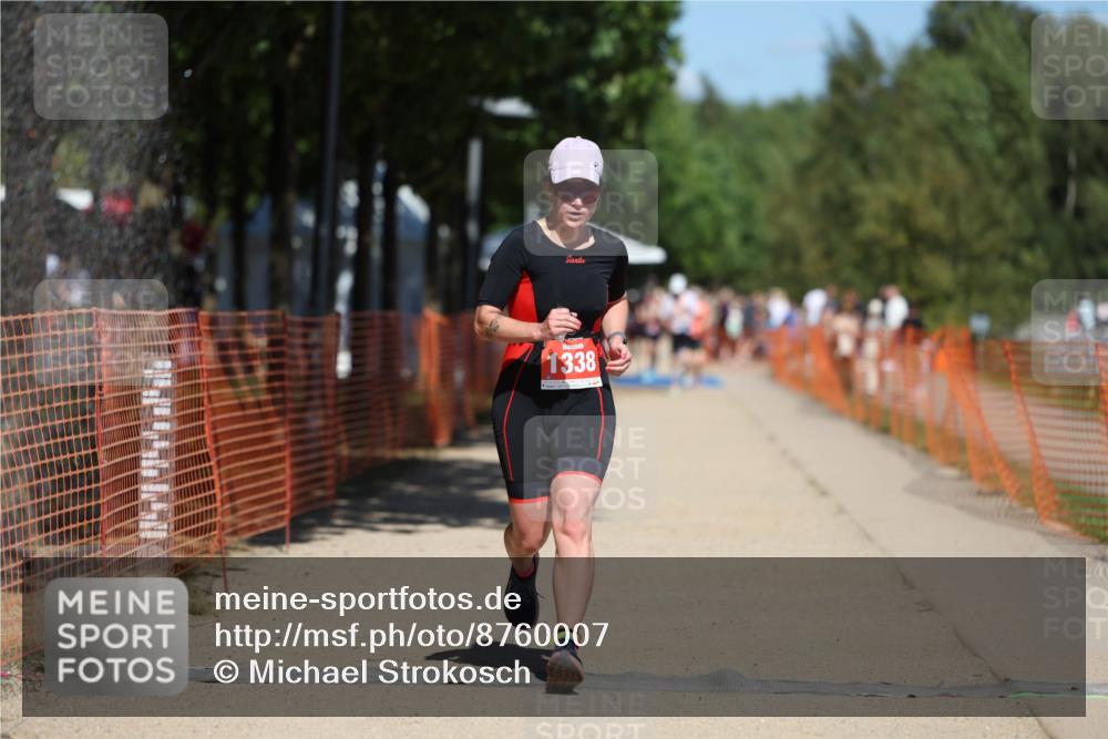 07.09.2025 - 19. Norderstedt Triathlon Michael Strokosch http://msf.ph/oto/8760007 07.09.2025 13:15:24 Laufen 346, 1338 meine-sportfotos.de