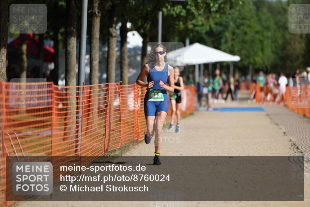 07.09.2025 - 19. Norderstedt Triathlon Michael Strokosch http://msf.ph/oto/8760024 07.09.2025 11:08:27 Laufen 653 meine-sportfotos.de