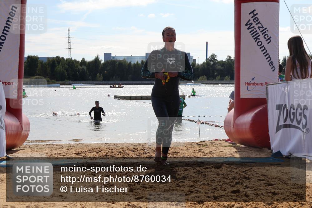 07.09.2025 - 19. Norderstedt Triathlon Luisa Fischer http://msf.ph/oto/8760034 07.09.2025 14:12:24 Schwimmen 469, 475 meine-sportfotos.de