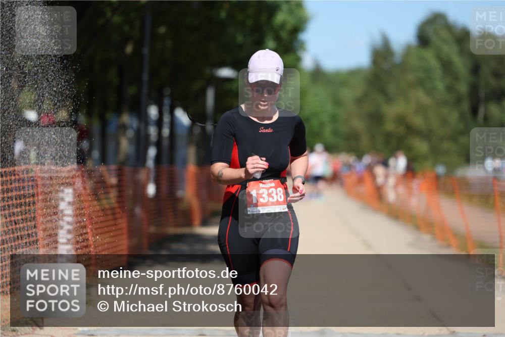 07.09.2025 - 19. Norderstedt Triathlon Michael Strokosch http://msf.ph/oto/8760042 07.09.2025 13:15:26 Laufen 1338 meine-sportfotos.de