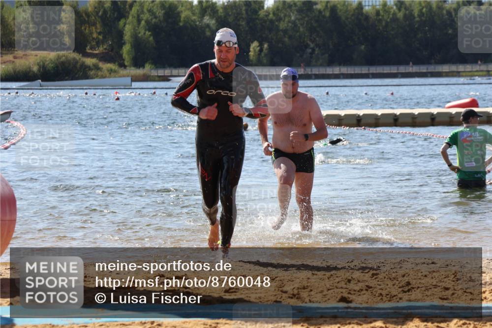 07.09.2025 - 19. Norderstedt Triathlon Luisa Fischer http://msf.ph/oto/8760048 07.09.2025 12:06:13 Schwimmen 174, 250, 713, 810, 816 meine-sportfotos.de
