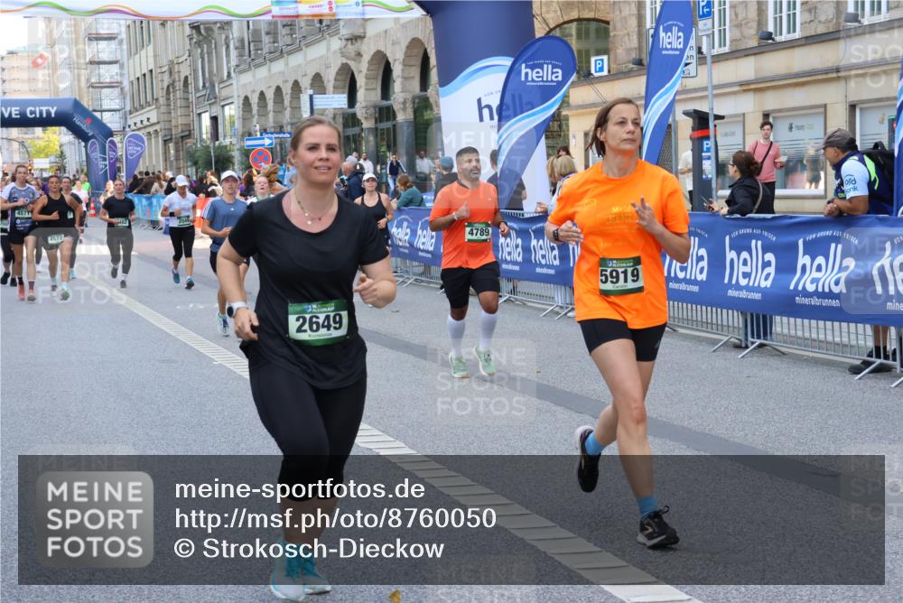 07.09.2025 - BARMER Alsterlauf Strokosch-Dieckow http://msf.ph/oto/8760050 07.09.2025 10:13:05 Ziel 2295, 2323, 2550, 3161, 3162, 3257, 3390, 3409, 3487, 3513, 3761, 3769, 3799, 3863, 3879, 3895, 4075, 4220, 4398, 4659, 4881, 5040, 5041, 5145, 5721, 5803, 5817, 5818, 6037, 6053, 6158, 8002, 8048 meine-sportfotos.de