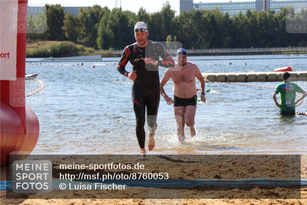 07.09.2025 - 19. Norderstedt Triathlon Luisa Fischer http://msf.ph/oto/8760053 07.09.2025 12:06:13 Schwimmen 174, 250, 713, 810, 816 meine-sportfotos.de