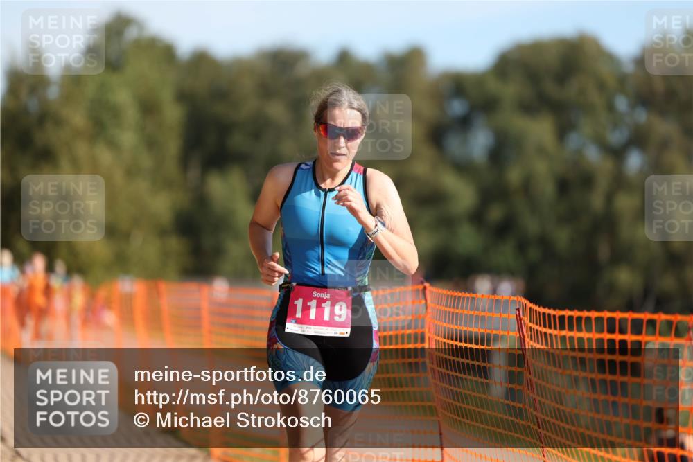 07.09.2025 - 19. Norderstedt Triathlon Michael Strokosch http://msf.ph/oto/8760065 07.09.2025 10:45:04 Laufen 108, 131, 1111, 1119 meine-sportfotos.de
