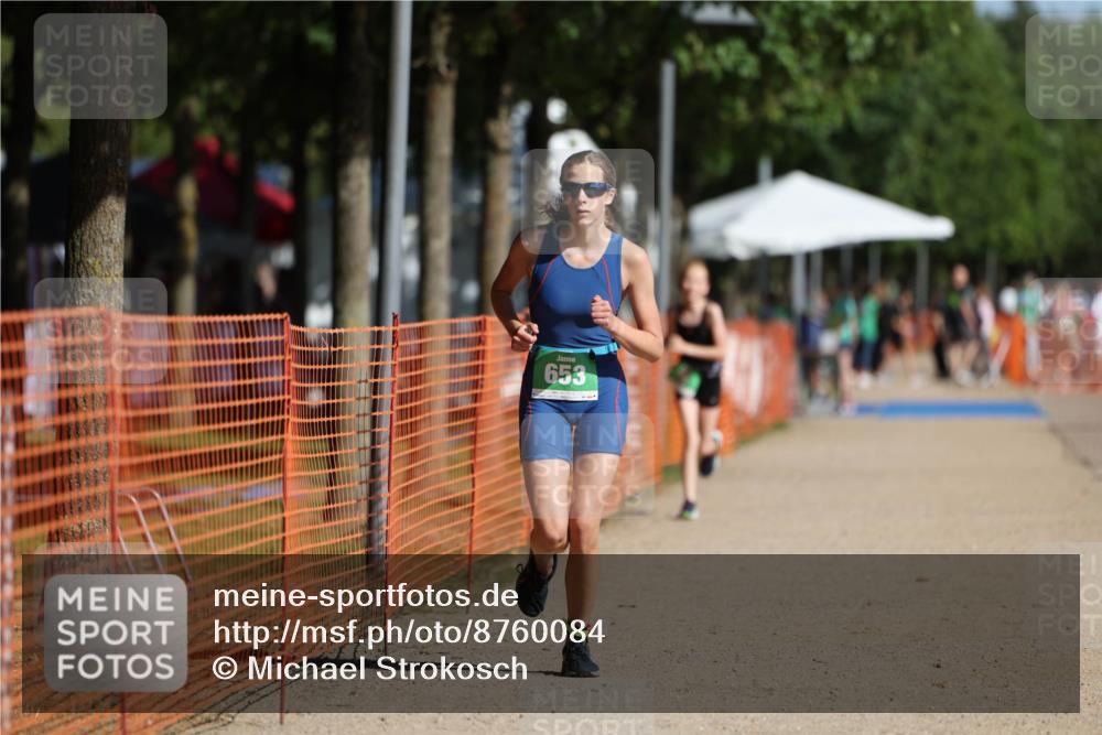 07.09.2025 - 19. Norderstedt Triathlon Michael Strokosch http://msf.ph/oto/8760084 07.09.2025 11:08:28 Laufen 653 meine-sportfotos.de