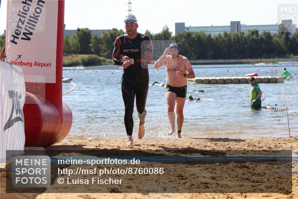 07.09.2025 - 19. Norderstedt Triathlon Luisa Fischer http://msf.ph/oto/8760086 07.09.2025 12:06:14 Schwimmen 174, 250, 713, 810, 816 meine-sportfotos.de