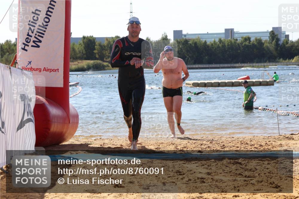 07.09.2025 - 19. Norderstedt Triathlon Luisa Fischer http://msf.ph/oto/8760091 07.09.2025 12:06:15 Schwimmen 174, 250, 713, 810, 816 meine-sportfotos.de