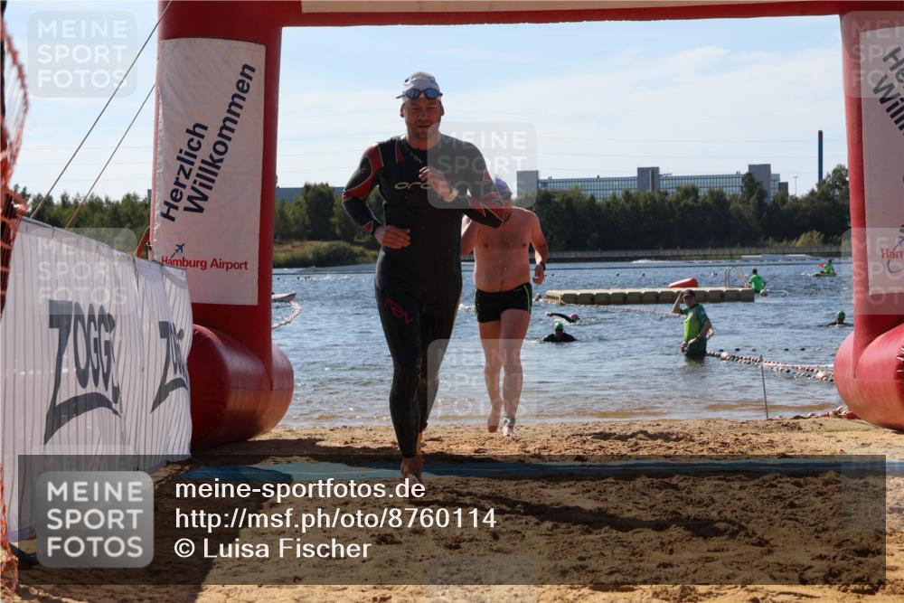 07.09.2025 - 19. Norderstedt Triathlon Luisa Fischer http://msf.ph/oto/8760114 07.09.2025 12:06:16 Schwimmen 174, 250, 713, 810 meine-sportfotos.de