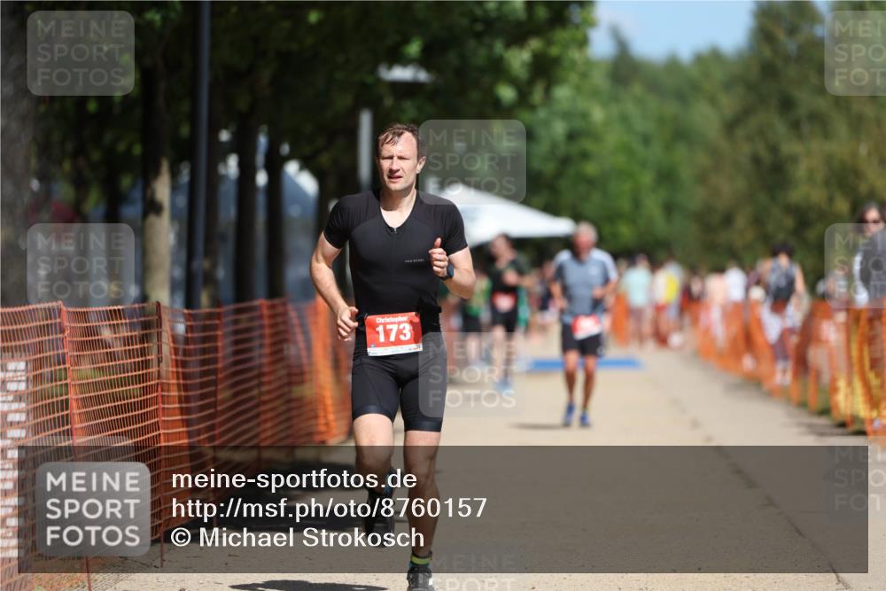 07.09.2025 - 19. Norderstedt Triathlon Michael Strokosch http://msf.ph/oto/8760157 07.09.2025 12:53:14 Laufen 173 meine-sportfotos.de