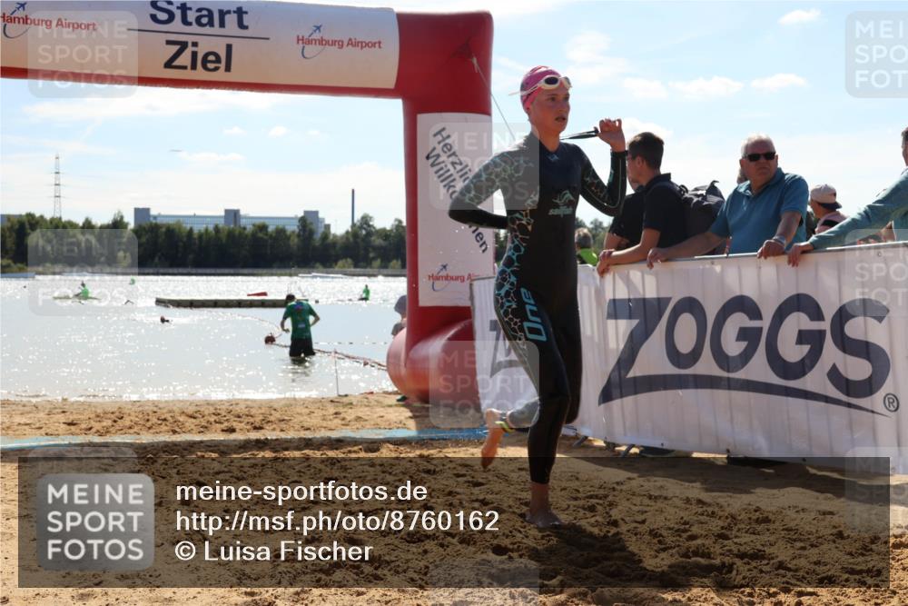 07.09.2025 - 19. Norderstedt Triathlon Luisa Fischer http://msf.ph/oto/8760162 07.09.2025 14:13:28 Schwimmen 449, 1404 meine-sportfotos.de