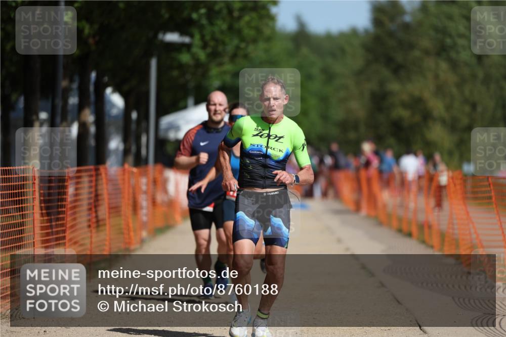 07.09.2025 - 19. Norderstedt Triathlon Michael Strokosch http://msf.ph/oto/8760188 07.09.2025 12:06:50 Laufen 190, 771, 1267 meine-sportfotos.de