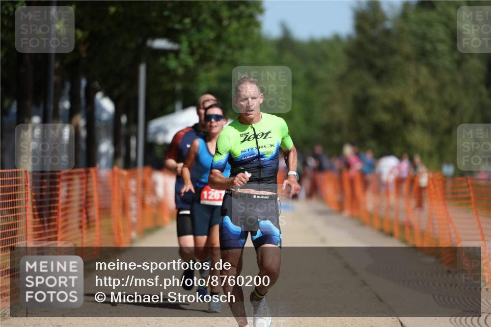 07.09.2025 - 19. Norderstedt Triathlon Michael Strokosch http://msf.ph/oto/8760200 07.09.2025 12:06:50 Laufen 190, 771, 1267 meine-sportfotos.de