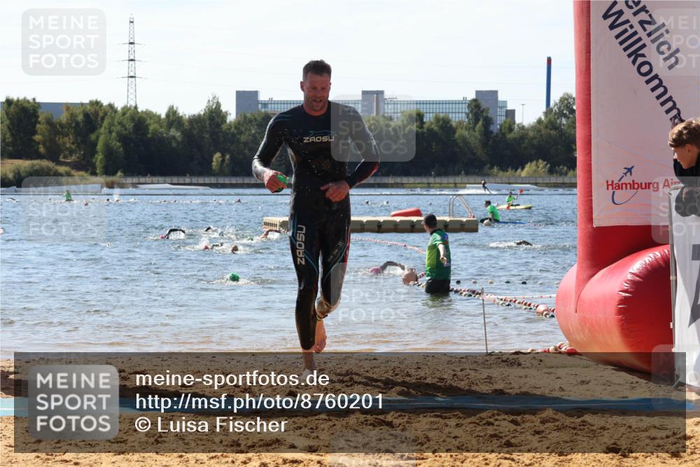 07.09.2025 - 19. Norderstedt Triathlon Luisa Fischer http://msf.ph/oto/8760201 07.09.2025 12:06:32 Schwimmen 1212 meine-sportfotos.de