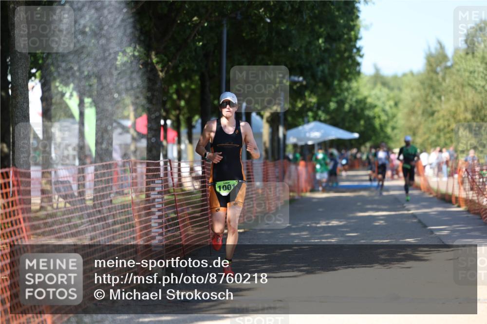 07.09.2025 - 19. Norderstedt Triathlon Michael Strokosch http://msf.ph/oto/8760218 07.09.2025 14:58:15 Laufen 1001, 1037 meine-sportfotos.de