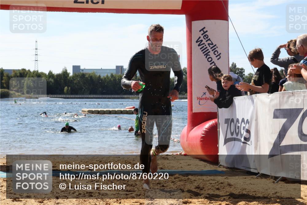 07.09.2025 - 19. Norderstedt Triathlon Luisa Fischer http://msf.ph/oto/8760220 07.09.2025 12:06:33 Schwimmen 1212 meine-sportfotos.de