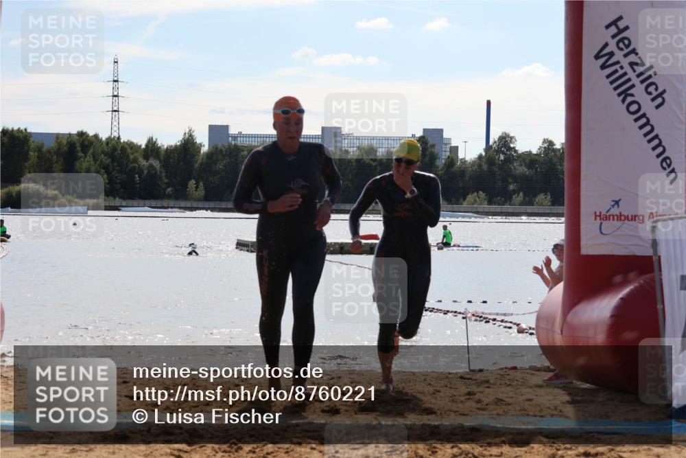 07.09.2025 - 19. Norderstedt Triathlon Luisa Fischer http://msf.ph/oto/8760221 07.09.2025 14:14:20 Schwimmen 1447, 1493, 1507 meine-sportfotos.de
