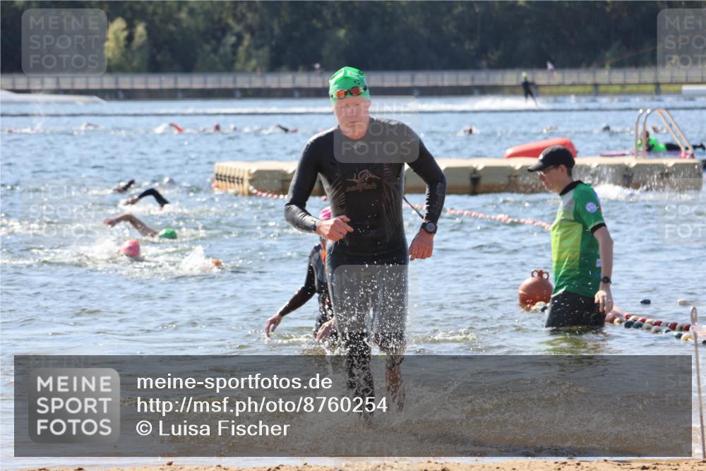 07.09.2025 - 19. Norderstedt Triathlon Luisa Fischer http://msf.ph/oto/8760254 07.09.2025 12:06:41 Schwimmen 788, 1212 meine-sportfotos.de