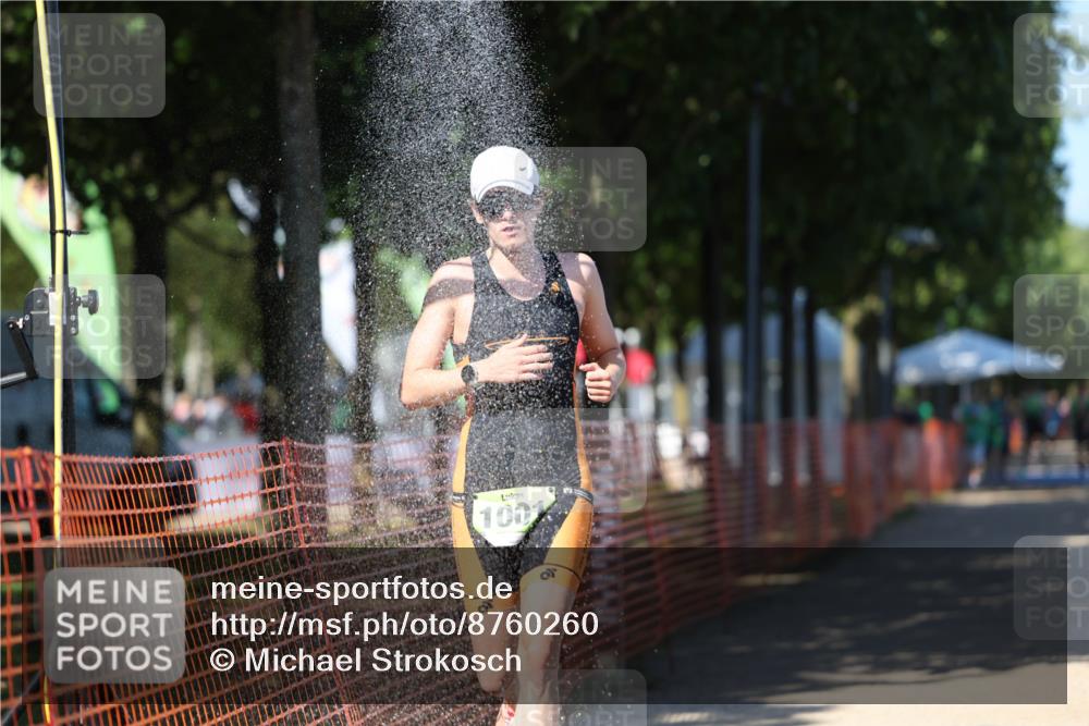 07.09.2025 - 19. Norderstedt Triathlon Michael Strokosch http://msf.ph/oto/8760260 07.09.2025 14:58:17 Laufen 1001, 1037 meine-sportfotos.de
