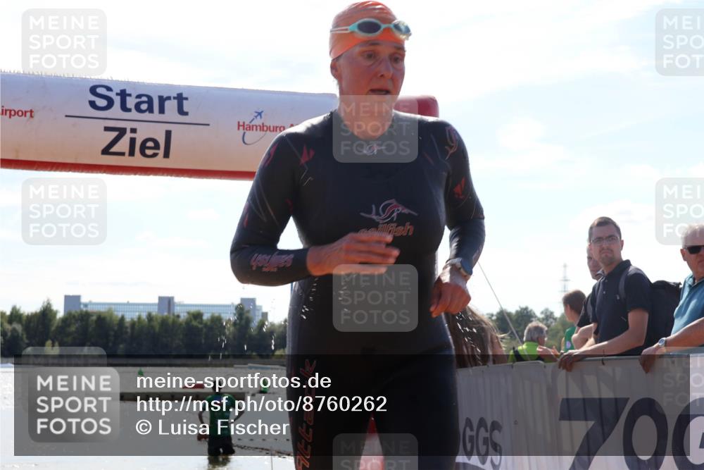 07.09.2025 - 19. Norderstedt Triathlon Luisa Fischer http://msf.ph/oto/8760262 07.09.2025 14:14:23 Schwimmen 1447, 1493, 1507 meine-sportfotos.de