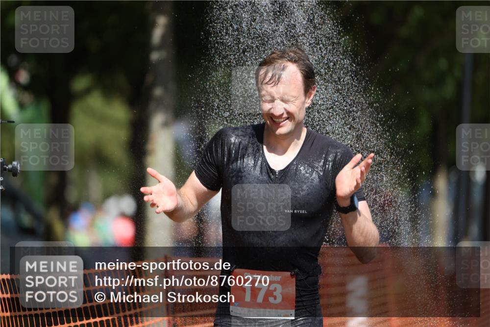 07.09.2025 - 19. Norderstedt Triathlon Michael Strokosch http://msf.ph/oto/8760270 07.09.2025 12:53:17 Laufen 173, 192 meine-sportfotos.de