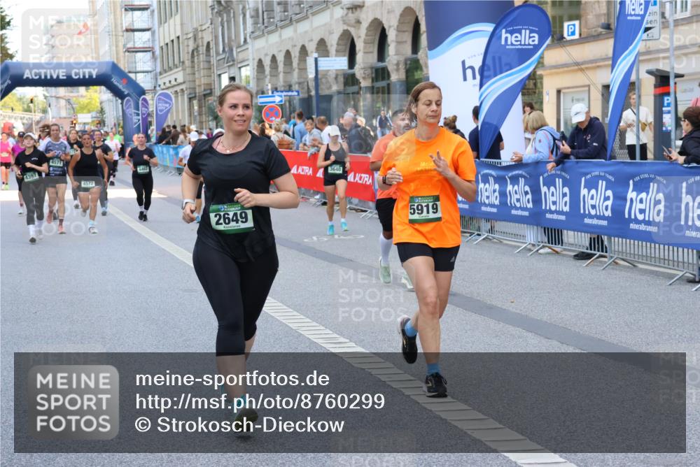 07.09.2025 - BARMER Alsterlauf Strokosch-Dieckow http://msf.ph/oto/8760299 07.09.2025 10:13:04 Ziel 2295, 2323, 2550, 3161, 3162, 3257, 3390, 3409, 3487, 3513, 3761, 3769, 3799, 3863, 3879, 3895, 4075, 4220, 4398, 5040, 5041, 5145, 5721, 5803, 5817, 5818, 6037, 6053, 6158, 8002, 8048 meine-sportfotos.de