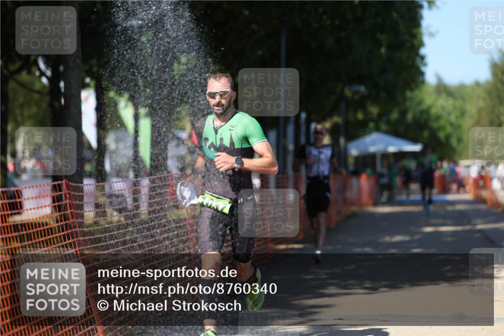 07.09.2025 - 19. Norderstedt Triathlon Michael Strokosch http://msf.ph/oto/8760340 07.09.2025 14:58:23 Laufen 965, 1037 meine-sportfotos.de