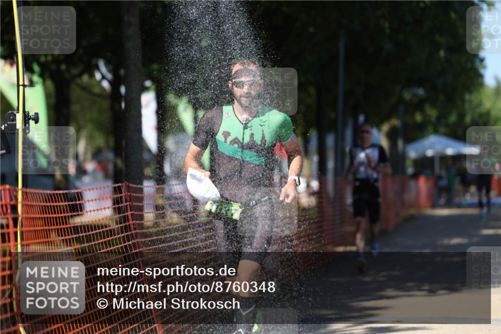 07.09.2025 - 19. Norderstedt Triathlon Michael Strokosch http://msf.ph/oto/8760348 07.09.2025 14:58:23 Laufen 965, 1037 meine-sportfotos.de