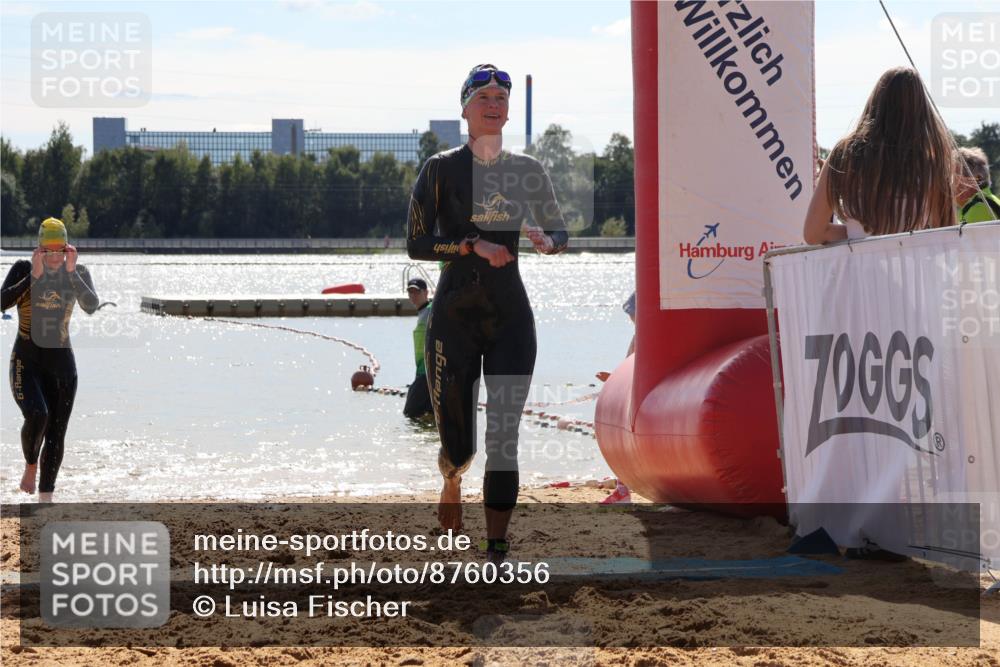 07.09.2025 - 19. Norderstedt Triathlon Luisa Fischer http://msf.ph/oto/8760356 07.09.2025 14:15:15 Schwimmen 452, 478, 1414 meine-sportfotos.de
