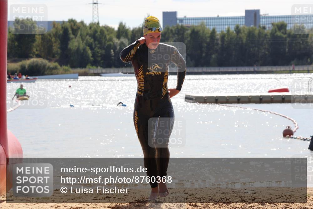 07.09.2025 - 19. Norderstedt Triathlon Luisa Fischer http://msf.ph/oto/8760368 07.09.2025 14:15:16 Schwimmen 452, 478, 1414 meine-sportfotos.de